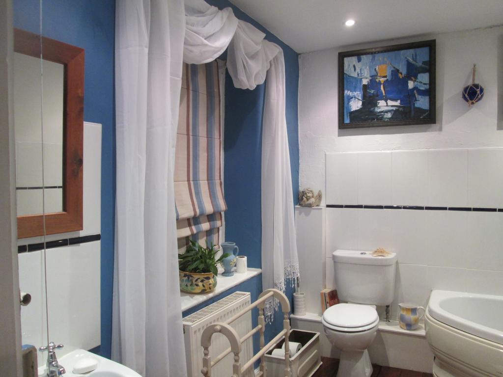 بيكويل One Castle Street Bed And Breakfast المظهر الخارجي الصورة