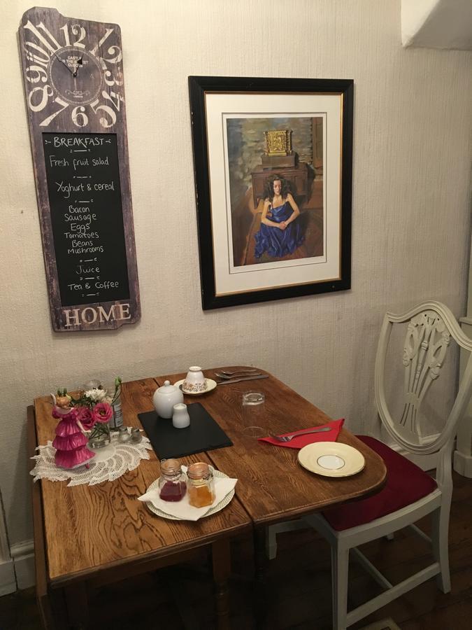 بيكويل One Castle Street Bed And Breakfast المظهر الخارجي الصورة